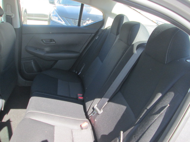 2025 Nissan Sentra SV photo