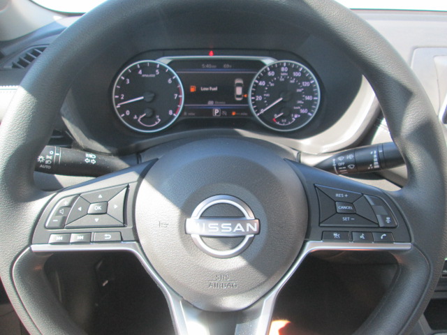 2025 Nissan Sentra SV photo