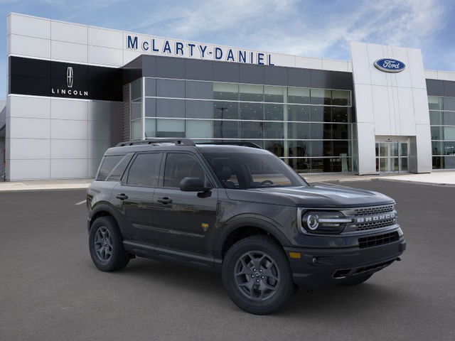 2024 Ford Bronco Badlands 4WD Sport photo
