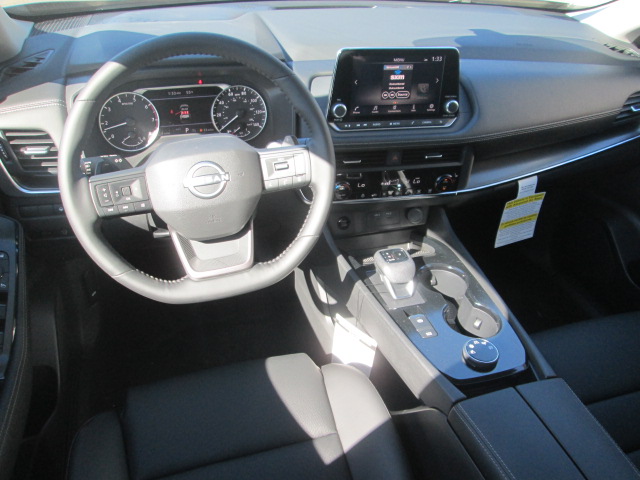 2025 Nissan Rogue SV AWD photo