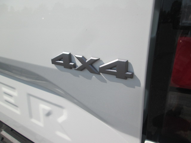 2025 Nissan Frontier S 4WD photo