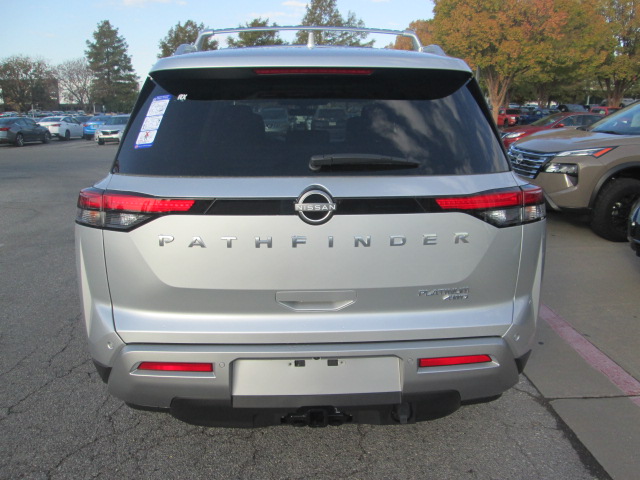 2025 Nissan Pathfinder Platinum 4WD photo