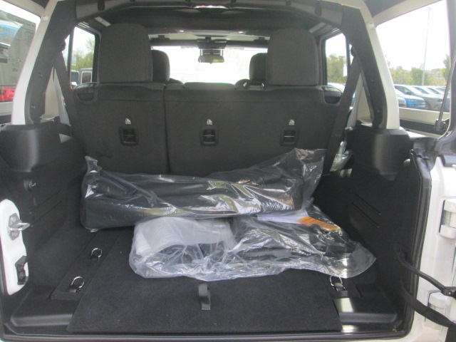 2025 Jeep Wrangler Rubicon 4Dr 4WD photo