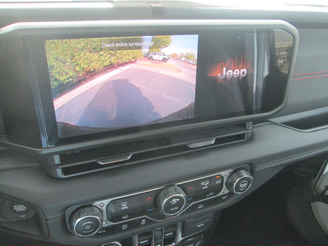 2025 Jeep Wrangler Rubicon 4Dr 4WD photo