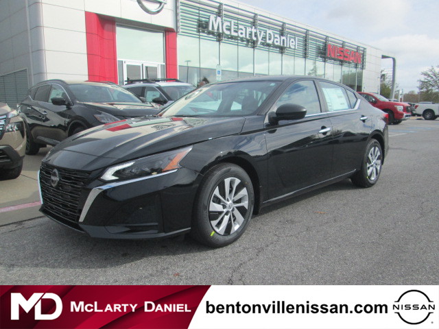 2025 Nissan Altima S FWD photo