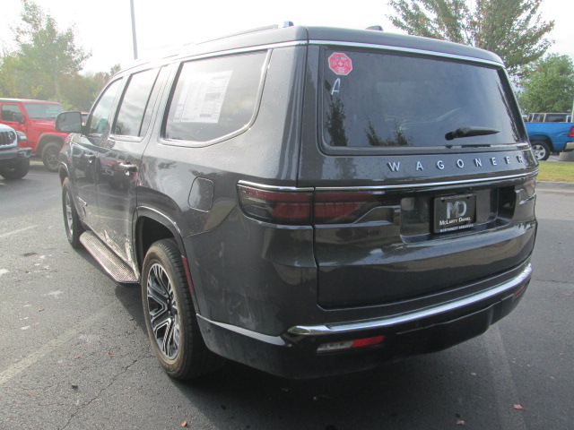 2024 Jeep Wagoneer 4WD photo