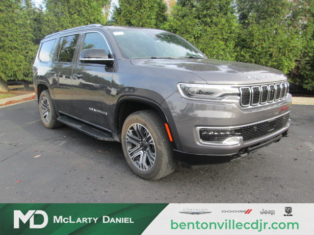 2024 Jeep Wagoneer 4WD photo