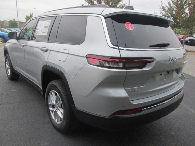 2025 Jeep Grand Cherokee Laredo X 4WD photo