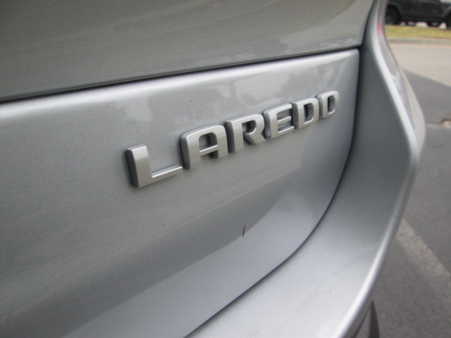 2025 Jeep Grand Cherokee Laredo X 4WD photo