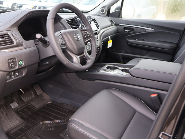 2025 Honda Ridgeline RTL AWD photo