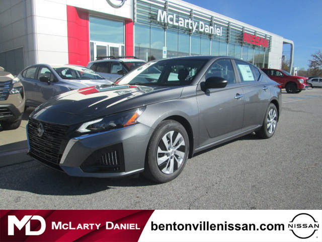 2025 Nissan Altima S FWD photo