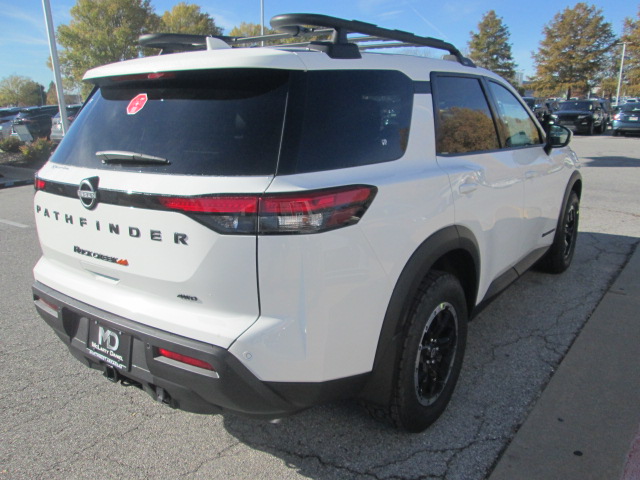 2025 Nissan Pathfinder Rock Creek 4WD photo