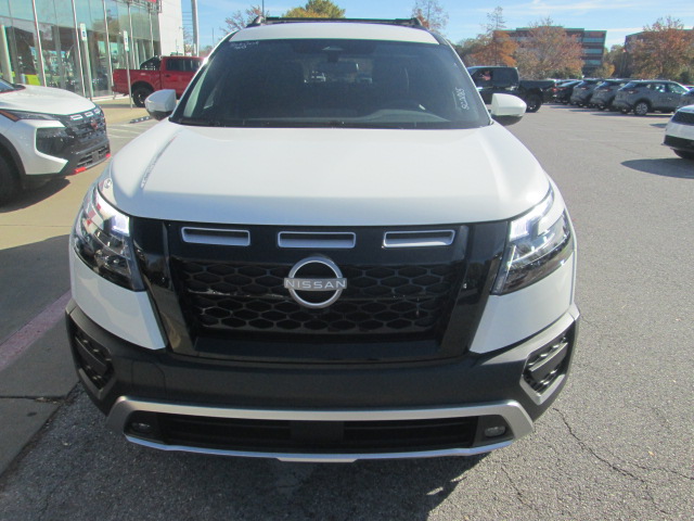 2025 Nissan Pathfinder Rock Creek 4WD photo