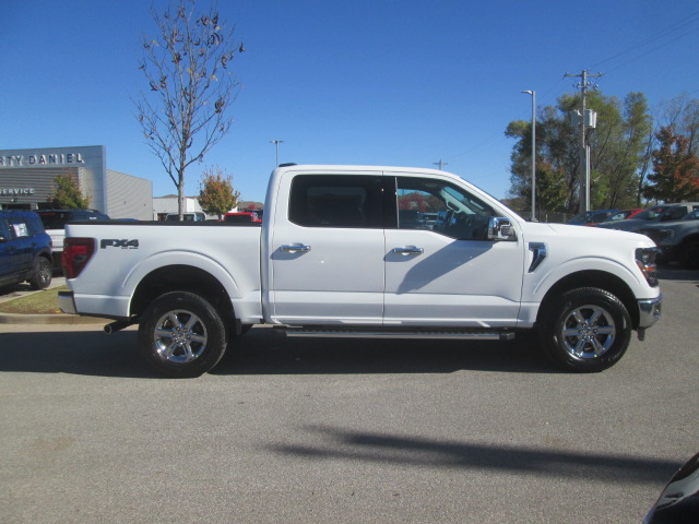 2024 Ford F-150 XLT 4WD 5.5ft Box photo