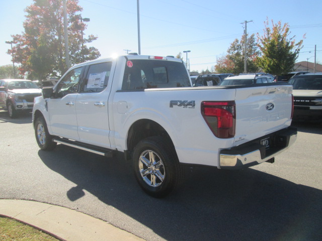 2024 Ford F-150 XLT 4WD 5.5ft Box photo