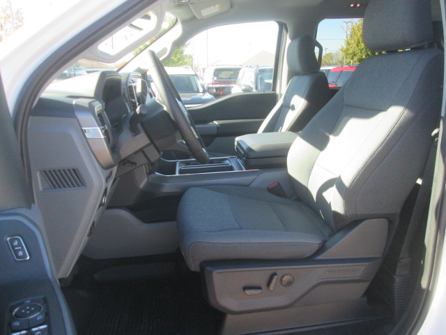 2024 Ford F-150 XLT 4WD 5.5ft Box photo