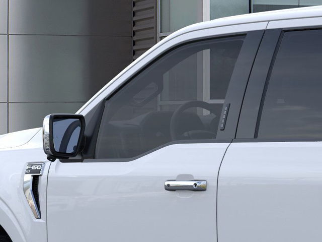 2024 Ford F-150 XLT 4WD 5.5ft Box photo