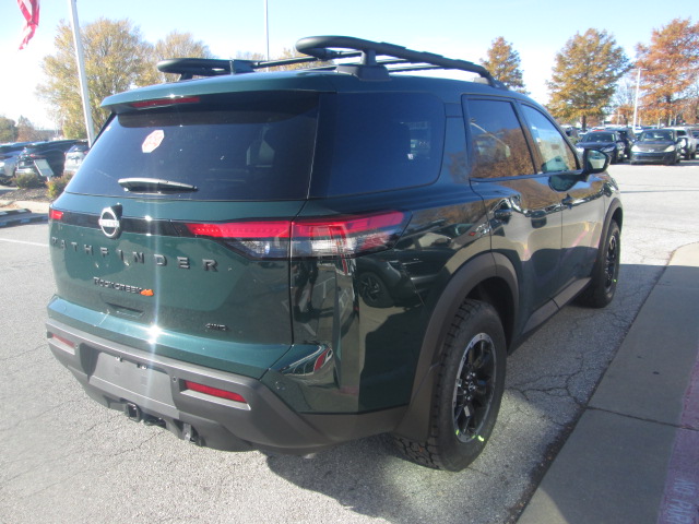 2025 Nissan Pathfinder Rock Creek 4WD photo
