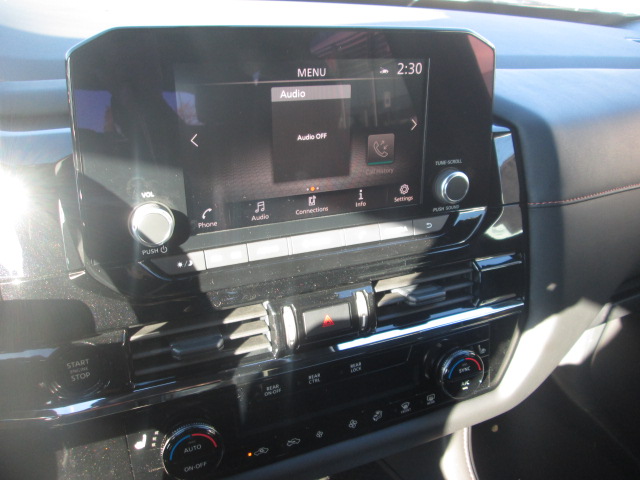 2025 Nissan Pathfinder Rock Creek 4WD photo