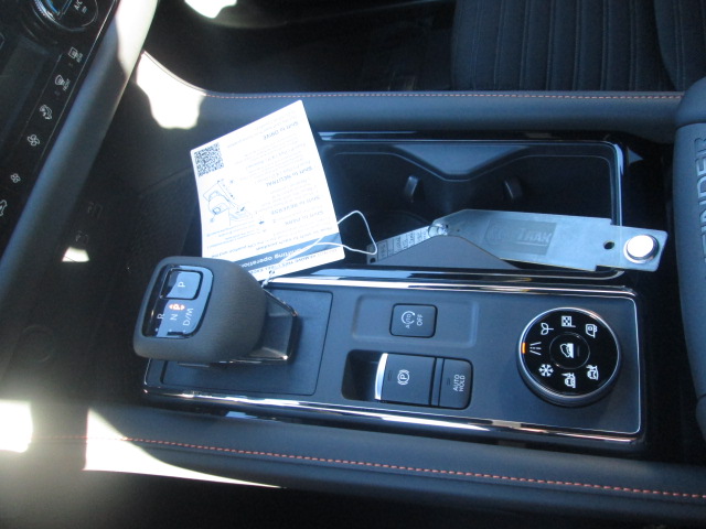 2025 Nissan Pathfinder Rock Creek 4WD photo