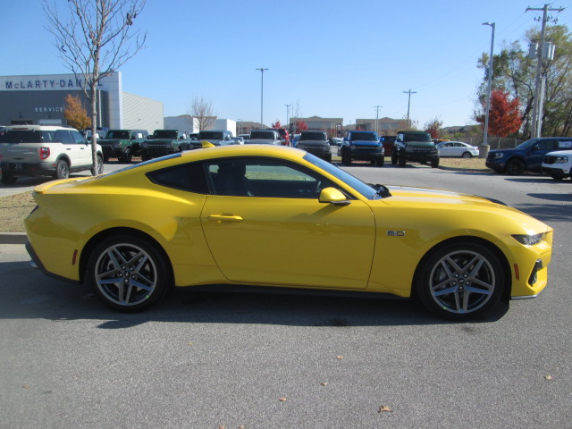 2024 Ford Mustang GT photo