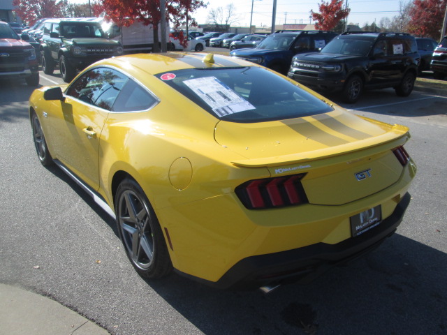 2024 Ford Mustang GT photo