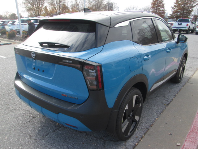 2025 Nissan Kicks SR AWD photo