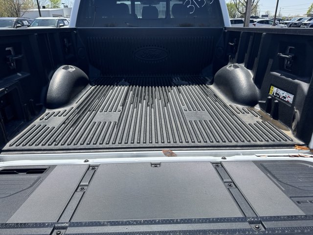 2023 Ford F-150 Raptor 4WD 5.5ft Box photo