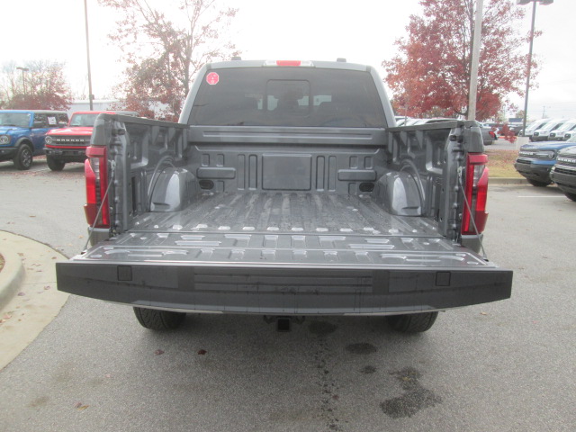 2024 Ford F-150 XLT 4WD 5.5ft Box photo