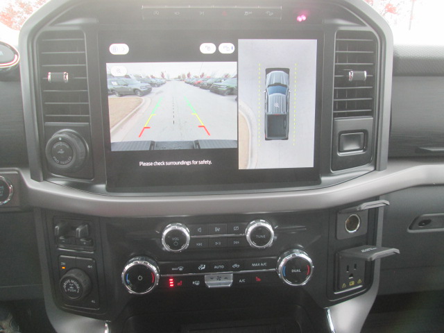 2024 Ford F-150 XLT 4WD 5.5ft Box photo