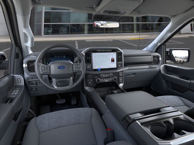 2024 Ford F-150 XLT 4WD 5.5ft Box photo
