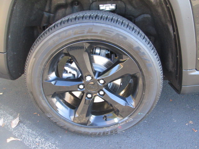 2025 Jeep Grand Cherokee Altitude 4WD photo