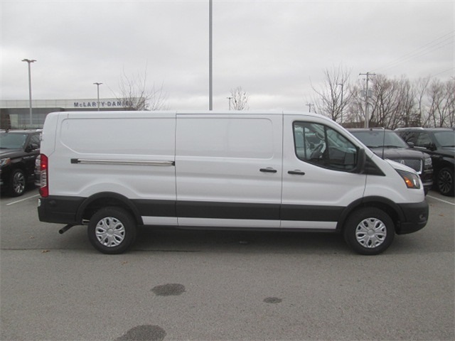 2024 Ford TRANSIT T-150 Low Roof 130WB photo