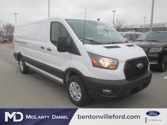2024 Ford TRANSIT T-150 Low Roof 130WB photo