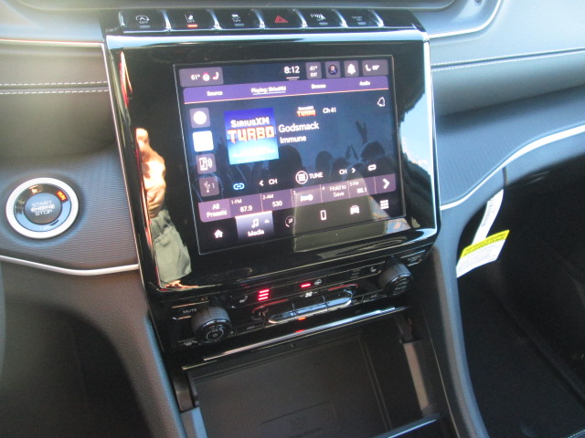2025 Jeep Grand Cherokee Altitude X 4WD photo