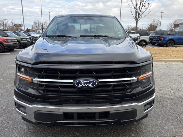 2024 Ford F-150 XLT 4WD 5.5ft Box photo