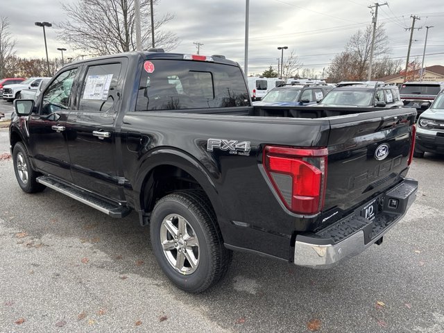 2024 Ford F-150 XLT 4WD 5.5ft Box photo