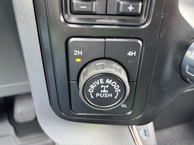 2024 Ford F-150 XLT 4WD 5.5ft Box photo
