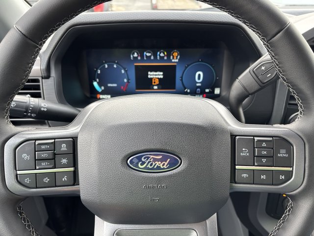 2024 Ford F-150 XLT 4WD 5.5ft Box photo