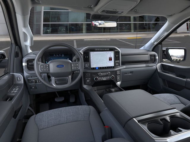 2024 Ford F-150 XLT 4WD 5.5ft Box photo