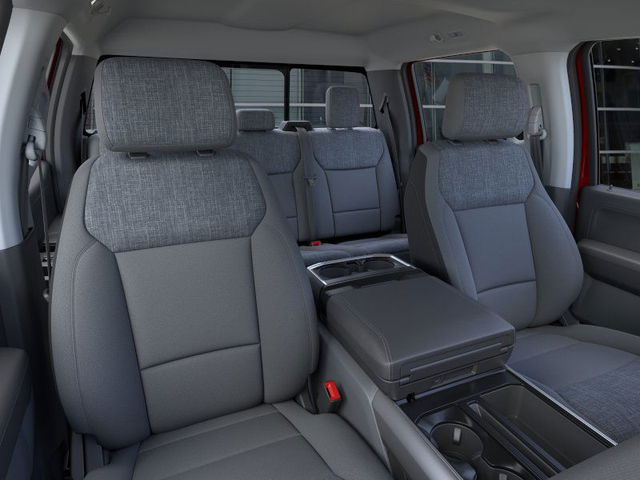 2024 Ford F-150 XLT 4WD 5.5ft Box photo
