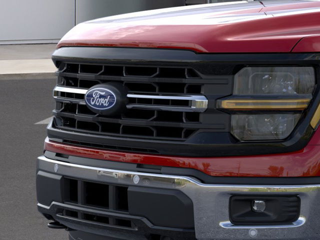2024 Ford F-150 XLT 4WD 5.5ft Box photo