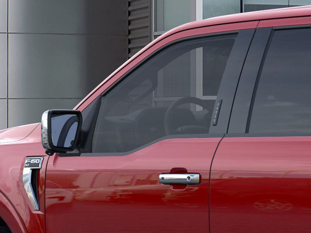 2024 Ford F-150 XLT 4WD 5.5ft Box photo