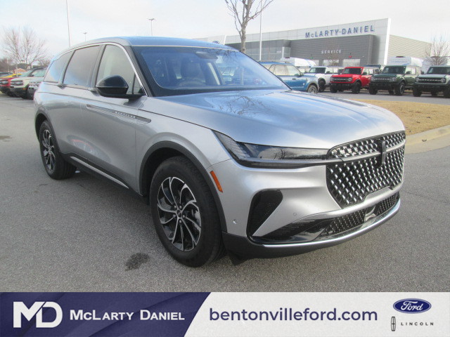 2024 Lincoln Nautilus Premiere AWD photo