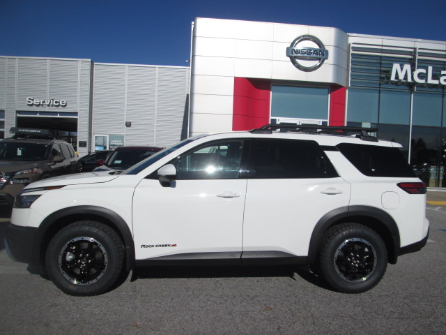 2025 Nissan Pathfinder Rock Creek 4WD photo