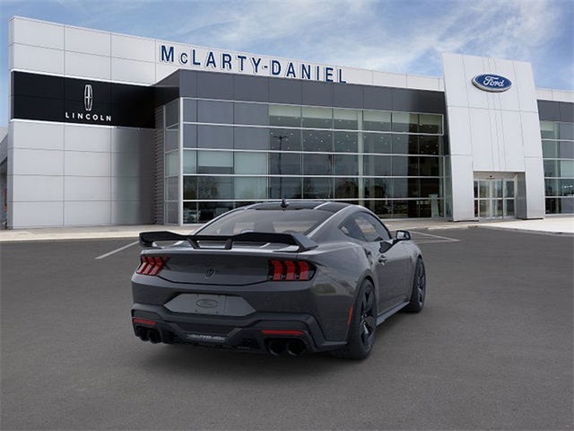 2024 Ford Mustang Dark Horse photo