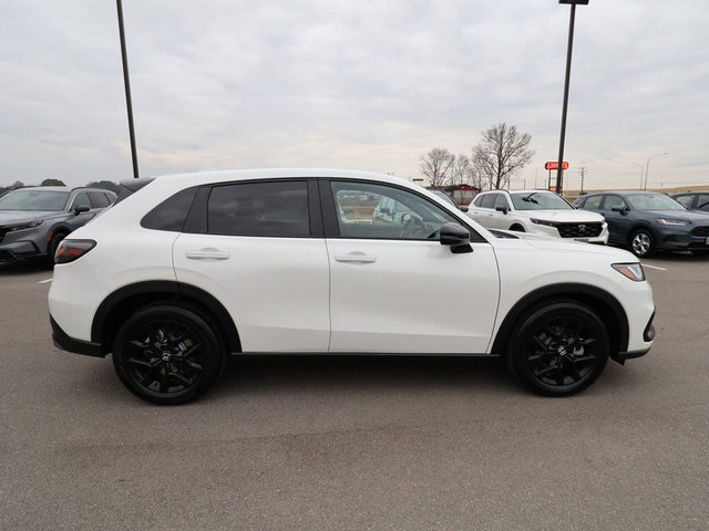2025 Honda HR-V Sport AWD photo