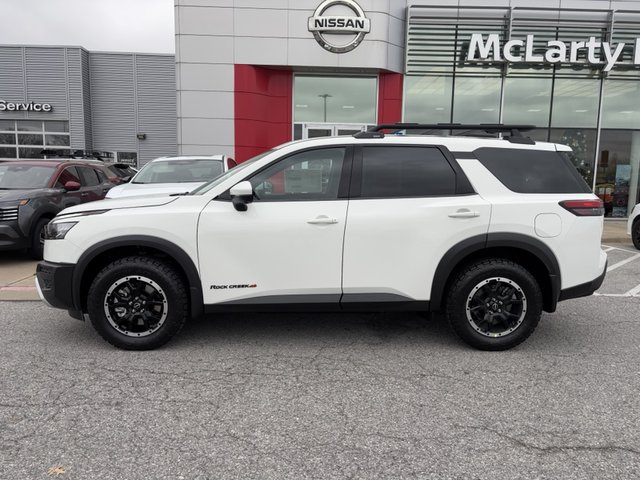 2025 Nissan Pathfinder Rock Creek 4WD photo
