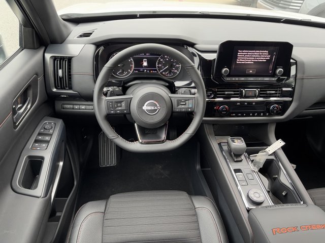 2025 Nissan Pathfinder Rock Creek 4WD photo