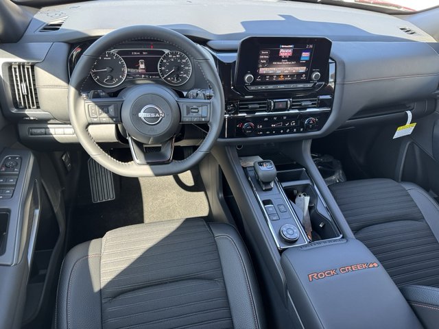2025 Nissan Pathfinder Rock Creek 4WD photo